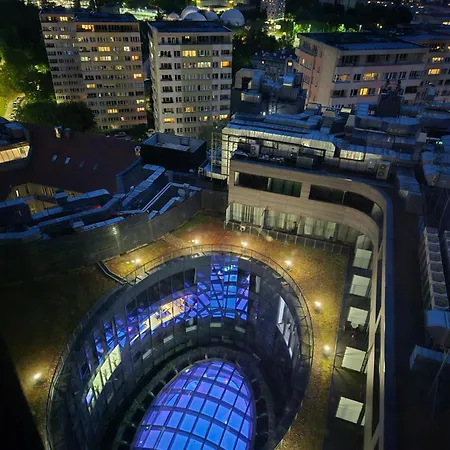 Hanza Tower 13th Floor With Balcony Apartamento